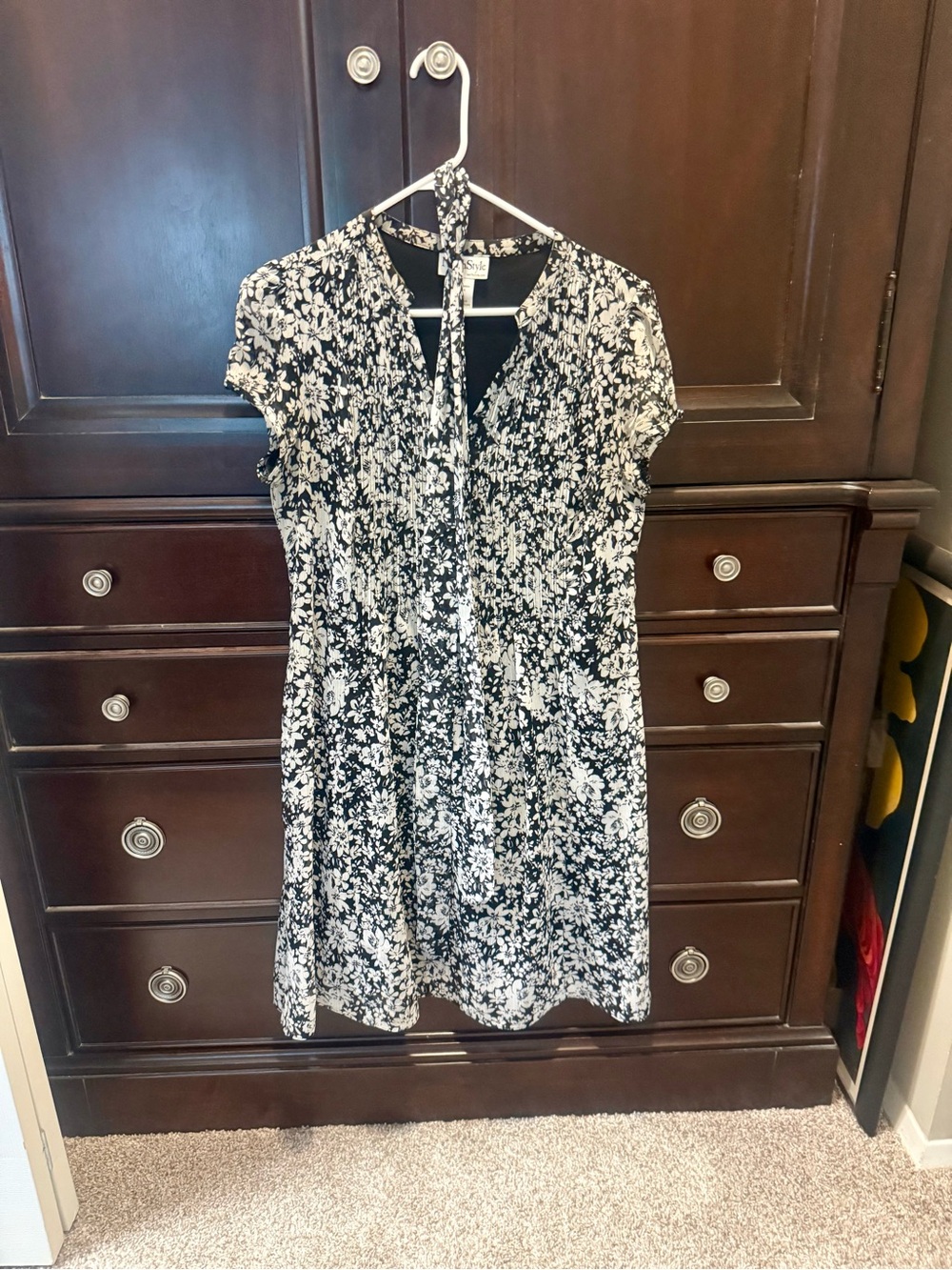 NorthStyle Black and White Floral Midi Dress with Tie